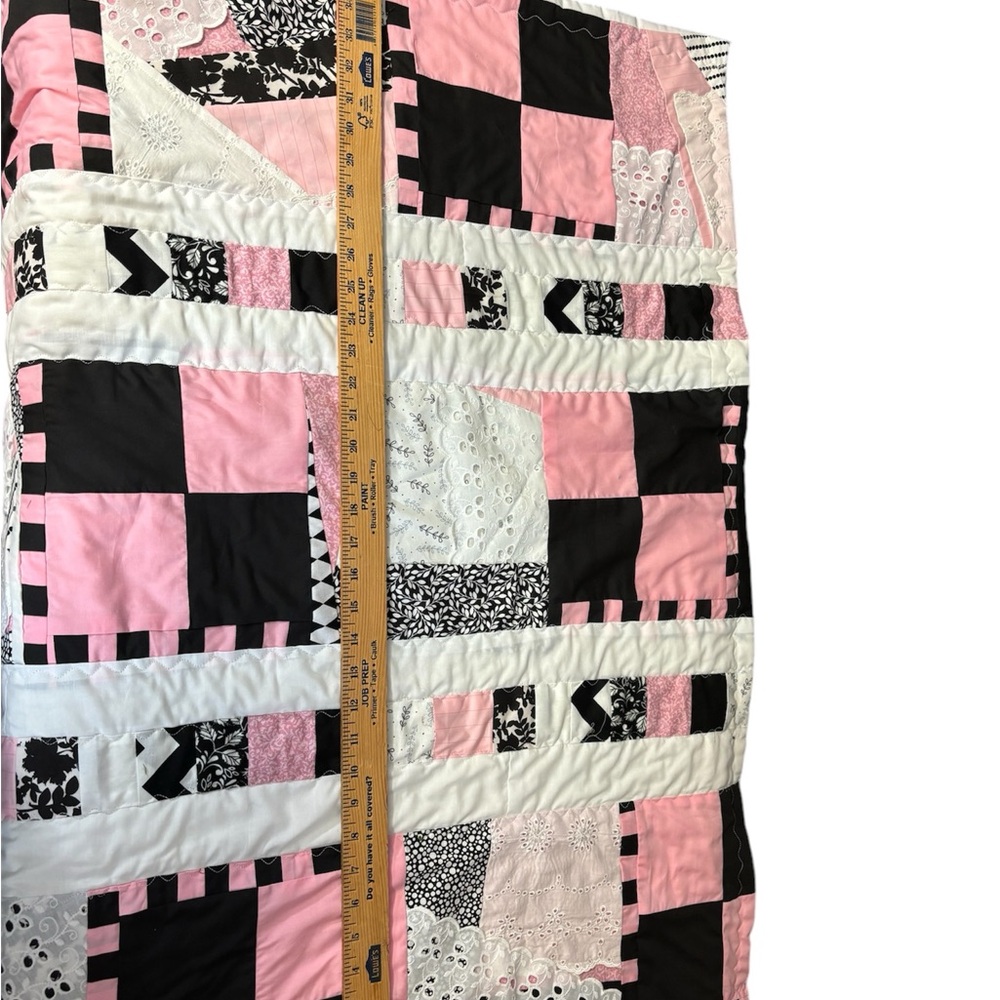 Baby or lap quilt. 36”x39” approx. pink white black and lace - Picture 9 of 14